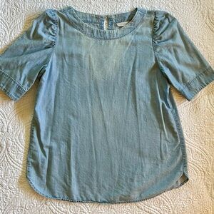 Loft Chambray 🌻 denim shirt short puff sleeve